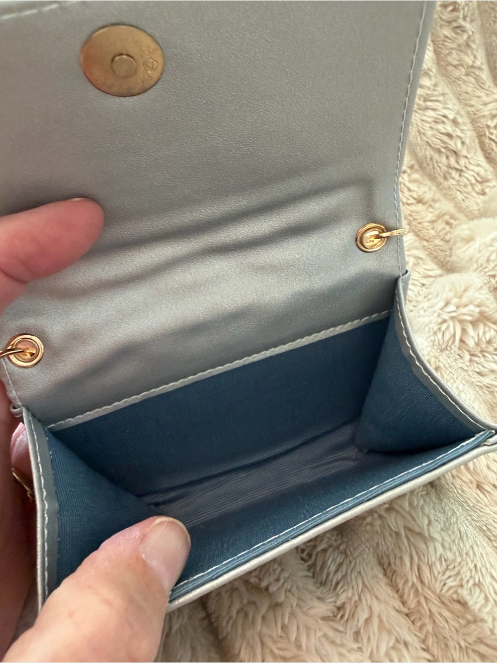 Pink Crossbody Chain Wallet - Picture 4 of 5